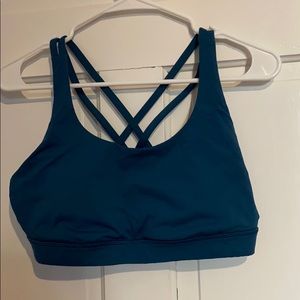Lululemon sports bra size 10